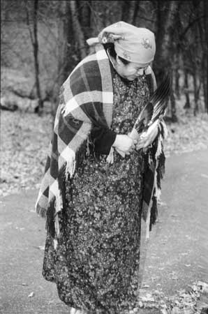 WOMAN WITH SHAWL